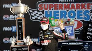 According to the nascar betting sites, kyle busch sits as the favorite to win the monster energy nascar cup series title at +250 odds, followed by martin truex jr. Keselowski Trails Favourites On Nascar Atlanta Odds Sportsnet Ca