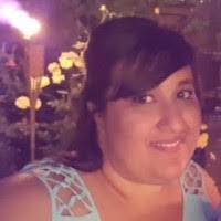 Monique Bull's Instagram, Twitter & Facebook