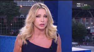 Jul 15, 2020 · l'italia non è un paese accogliente. Euro 2016 In Tv Le Giornaliste Sportive Battono I Colleghi Maschi Digital News