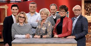 On parle d'instagram et je remercie @darya_kopp de m'avoir parlé de la petite brocante pendant notre interview. Wer Sind Die Kaufer Des France 2 Affaire Conclue Programms Auctionlab