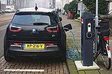 The 2050 car is fitted with windows that extend right over the roof in one large bubble, offering more head room to allow tomorrow's car takes you from a to b with minimum fuss and in maximum style, cheesewright said. Electric Car Wikipedia