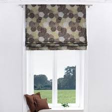 Kostenlose Nahanleitung Fur Ein Dekoratives Raffrollo Von Stoffe De Raffrollo Nahen Raffrollo Und Raffrollo Selber Nahen