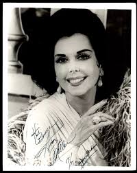 Another low-key number from Miss Miller 😎 God love her ♥️