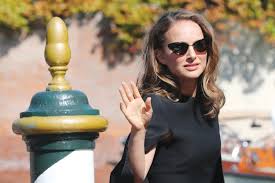 Natalie has been a vegetarian since she was just 8 natalie had to miss the premiere of the 1999 star wars: Natalie Portman And Alma Har El To Team Up For New Tv Series The Jerusalem Post