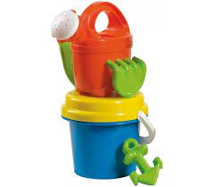 Seau avec pelle et rateau de plage coloriage vacances ete a imprimer dessin sur coloriage info livre de coloriage seau pelle png livre de coloriage seau. Seau De Plage Et Accessoires Pelle Arrosoir Rateau Et Tamis Enfant