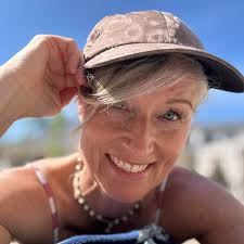 WINTER IN VERMONT= cozy time w/the family in the barn! I've been painting,  getting creative and digging through old records