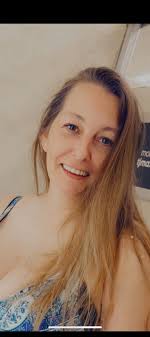 Still have some openings for Easter pictures with real live bunnies.  Contact me today to get scheduled before they are all booked 😊