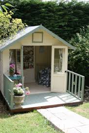 Diy Greenhouse See More At Https Missdiystudio Com Diy Greenhouse Summerhouse081 Jpg Gartenhaus Garten Schuppen Design