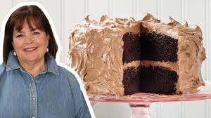 Copyright 2006, barefoot contessa at home by ina garten, clarkson potter/publishers, all rights reserved. Ina Garten Makes Perfect Chocolate Cake Barefoot Contessa Food Network Youtube