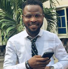 Fall in love ke? For here? Run o 🏃🏾‍♂️