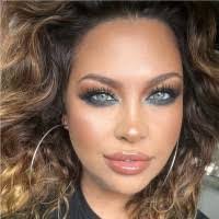 Tricia Brannon's Instagram, Twitter & Facebook