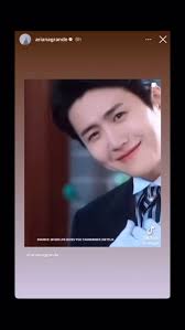 Kim Seon Ho dan Bench Channel KimSeonHo's minimalist charm with this trusty  white shirt and pant combo. 💯 It's the perfect OOTD to radiate good vibes  all day. 🌤️ Source: @benchtm