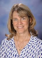 Deanne Hutchison's Instagram, Twitter & Facebook