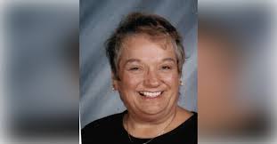 Sue Stitt's Instagram, Twitter & Facebook