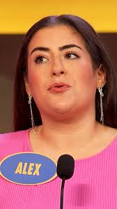 Give me your best “drag” expression! 💅😏