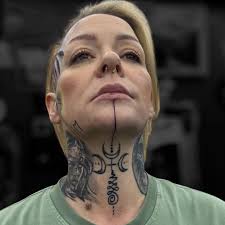 Only the coolest can pull of a throat tattoo 🫶 I don't make the rules  😅🤷‍♂️