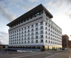 Manhattan is 55 minutes away by train. Allegria Hotel Spa Elias Associates