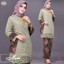 Di tengah pandemik seperti saat ini, menjaga kesehatan adalah hal paling utama. Kebaya Muslim Untuk Orang Pendek Hijabfest