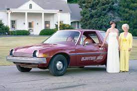 Unfortunately, it seems that everybody who wanted one bought one in the first few model years and sales plummeted thereafter. The Hard Shoulder The Electric Amc Pacer Techzle