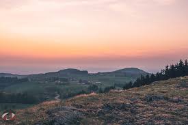So laufen mittlerweile wahlen in unserem land ab. Die Schonsten Sonnenaufgange Von Brandenburg Bis Borneo