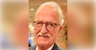 Theodore Kent's Instagram, Twitter & Facebook