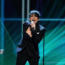 Released on 14 january 1983, it's been part of the music genre called neue deutsche welle (meaning new german wave) movement in the german music. Nena