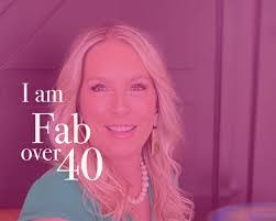 Lesley Morris's Instagram, Twitter & Facebook