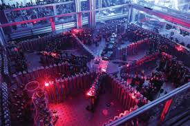 Light on quantum advantage | Nature Materials