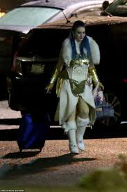 This young woman should accept the verdict that she received, which. Amanda Knox Wears Bizarre Yellow Outfit As She Marries Poet Boyfriend At Space Themed Wedding Daily Mail Online