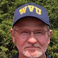 Kelly Totten's Instagram, Twitter & Facebook