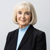 Wanda Hudson's Instagram, Twitter & Facebook