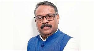 Mathew Jacob's Instagram, Twitter & Facebook