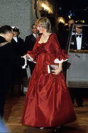 These are princess diana's most memorable style moments. Princess Diana S Best Fashion Diana S Most Iconic Style Moments