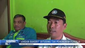 Harga rotinya sangat sangat terjangkau dan enak rasanya. Jordan Bakery Dituding Tak Penuhi Hak Pekerja Youtube