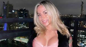 Las explosivas declaraciones de su viuda en el velorio la ceremonia se realizó en una cancha de san pablo. Bianca Dominguez Modelo Envolvida No Caso De Mc Kevin E De Sorocaba