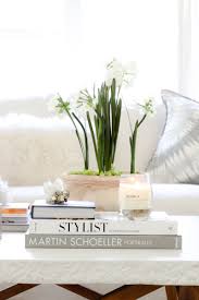 Fresh flowers arrangements and candles centerpieces look romantic and warm, blending comfort and. Spring Coffee Table Styling With A Diy Bulb Arrangement Modern Glam
