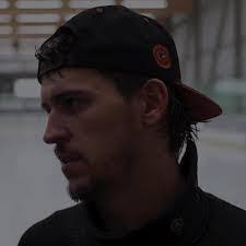 Reuben Travis's Instagram, Twitter & Facebook