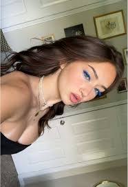 Carissa Daley's Instagram, Twitter & Facebook