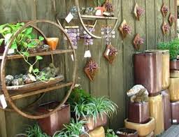 Ob garten, balkon, terrasse oder fensterbrett, mit der kostenlosen garten app von infranken.de finden sie für jeden ort die passenden pflanzen. Inspirationen Dekoration Fur Den Garten Garten Deko Gartendeko Selber Machen Coole Gartendeko Selber Machen