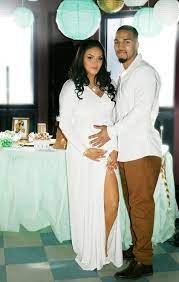 Baby Shower Mintbabyshower Mintgreen Babyshowerdress Couples Parentstobe Baby Shower Outfit Baby Shower Dresses Maternity Dresses For Baby Shower