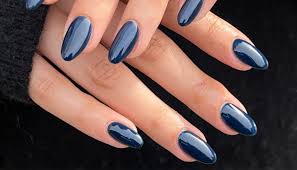 Nail Colors Hailey Biebers Manicurist Says Well See All Winter- NewBeauty
