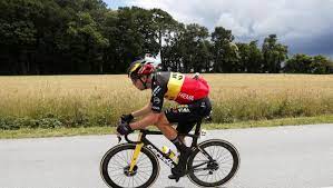 Die ging verdiend naar de ecuadoraan richard carapaz. Tour Nella Crono Van Aert Prepara La Rivoluzione La Repubblica