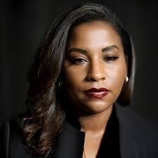 Sarah Cates's Instagram, Twitter & Facebook