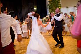 Eine russische hochzeit ist definitiv ganz anders als eine deutsche. Deutsch Russische Hochzeit Musikband Tamada In Deutsch Und Russisch