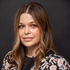 Patricia Grass's Instagram, Twitter & Facebook