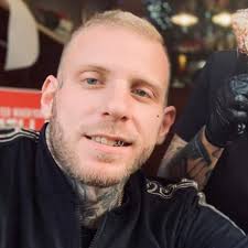 Il-Kok Lokali Daniel Grech Jadotta Żewġ Krejaturi Ħelwin