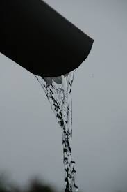 Gutter pipe,rain,water,grey,flow - free image from needpix.com