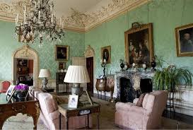 Get The Look Of Downton Abbey Behind The Scenes Of Highclere Castle S Grand Decor Downton Abbey Decor Decor Home Decor Styles
