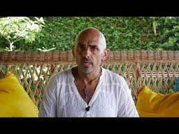 Didier Dozias Et Son Association L Element Des Arts Propose Des Cours De Yoga A Paris Et Tages De Yoga A Paris En Inde A Bali Yoga Cours De Yoga Stage Yoga