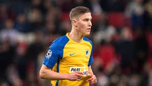 Roland sallai (born 22 may 1997) is a hungarian professional footballer who plays for german club sc freiburg and the hungary national team.1. Fix Sc Freiburg Verstarkt Sich Mit Roland Sallai German Site